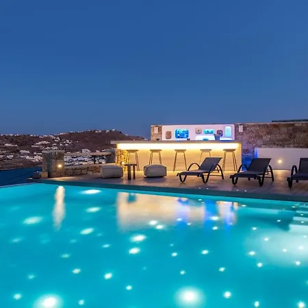 Nolan * Ornos (Mykonos)